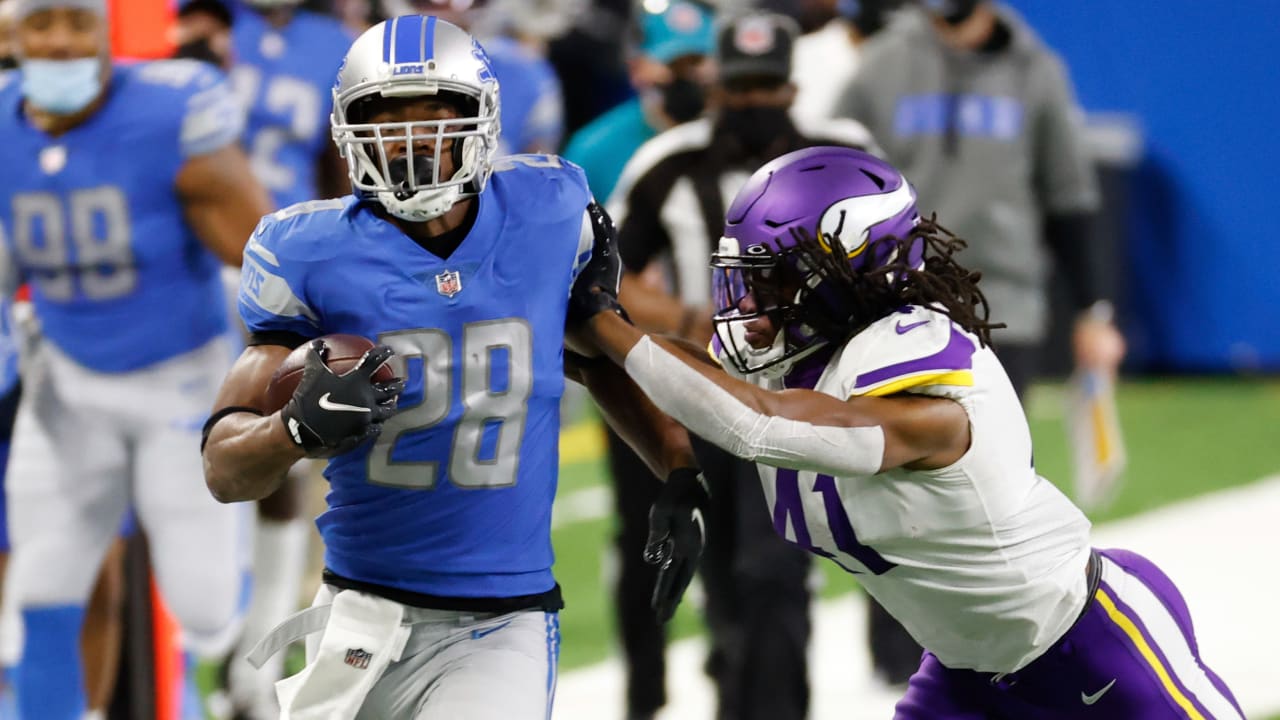 Detroit Lions running back Adrian Peterson (28) is tackled by Jacksonville  Jaguars linebacker Myles Jack (44) during an NFL football game, Sunday,  Oct. 18, 2020, in Jacksonville, Fla. (AP Photo/Gary McCullough Stock Photo  - Alamy