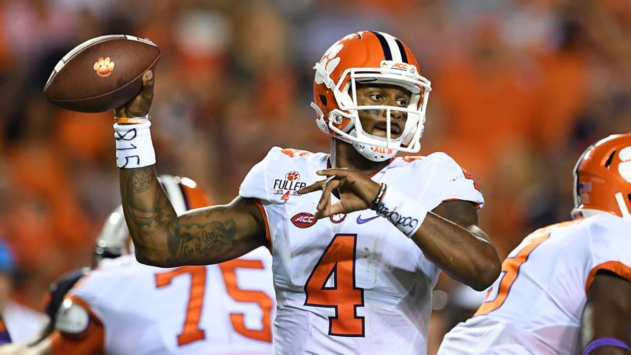 deshaun-watson-160907-SL