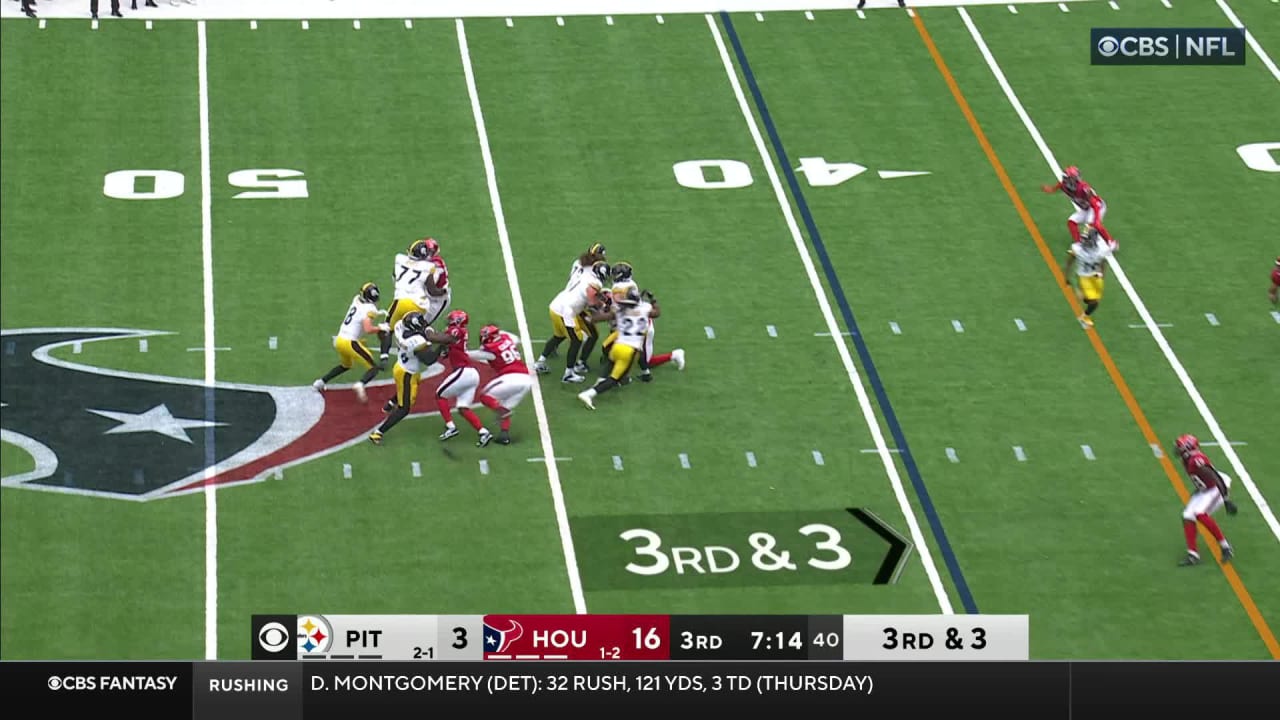 Pittsburgh Steelers running back Najee Harris carries host of Houston  Texans defenders on 32-yard gain