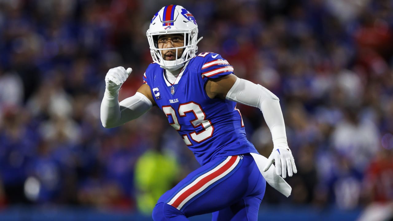 Bills' Gabe Davis questionable vs. Titans with ankle injury; Ed Oliver  ruled out 