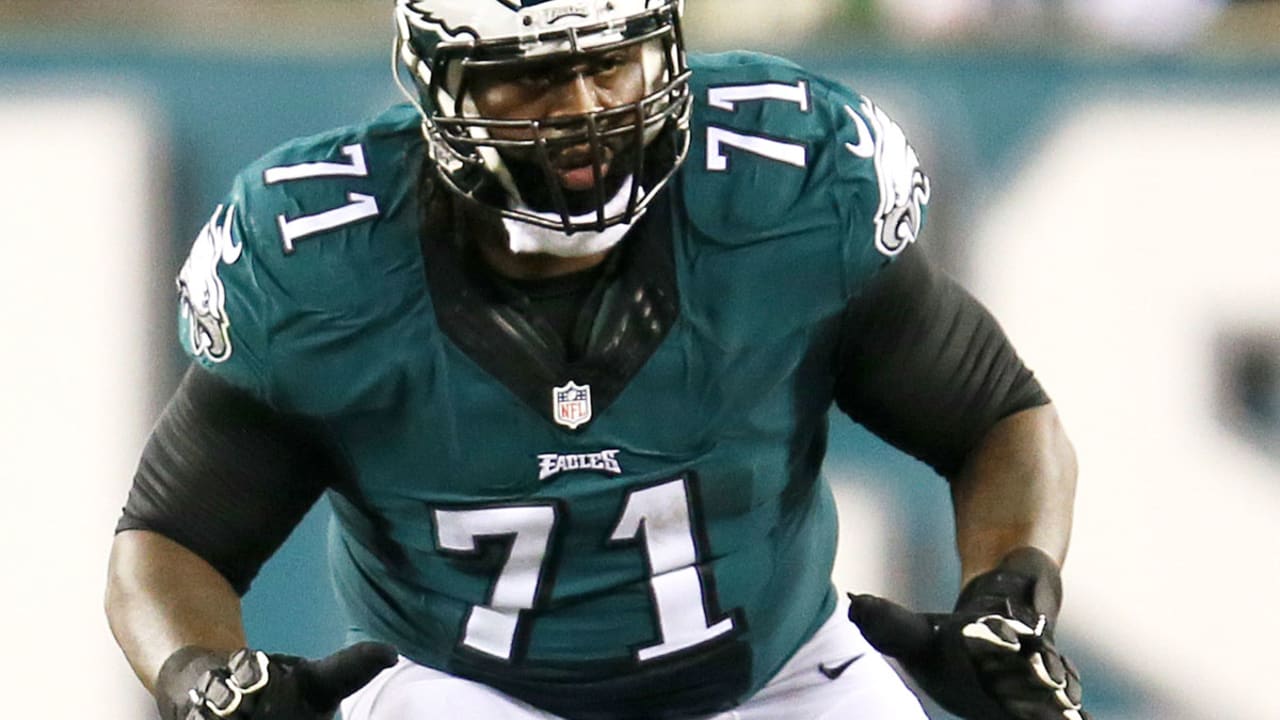 Report: Cowboys to host Jason Peters