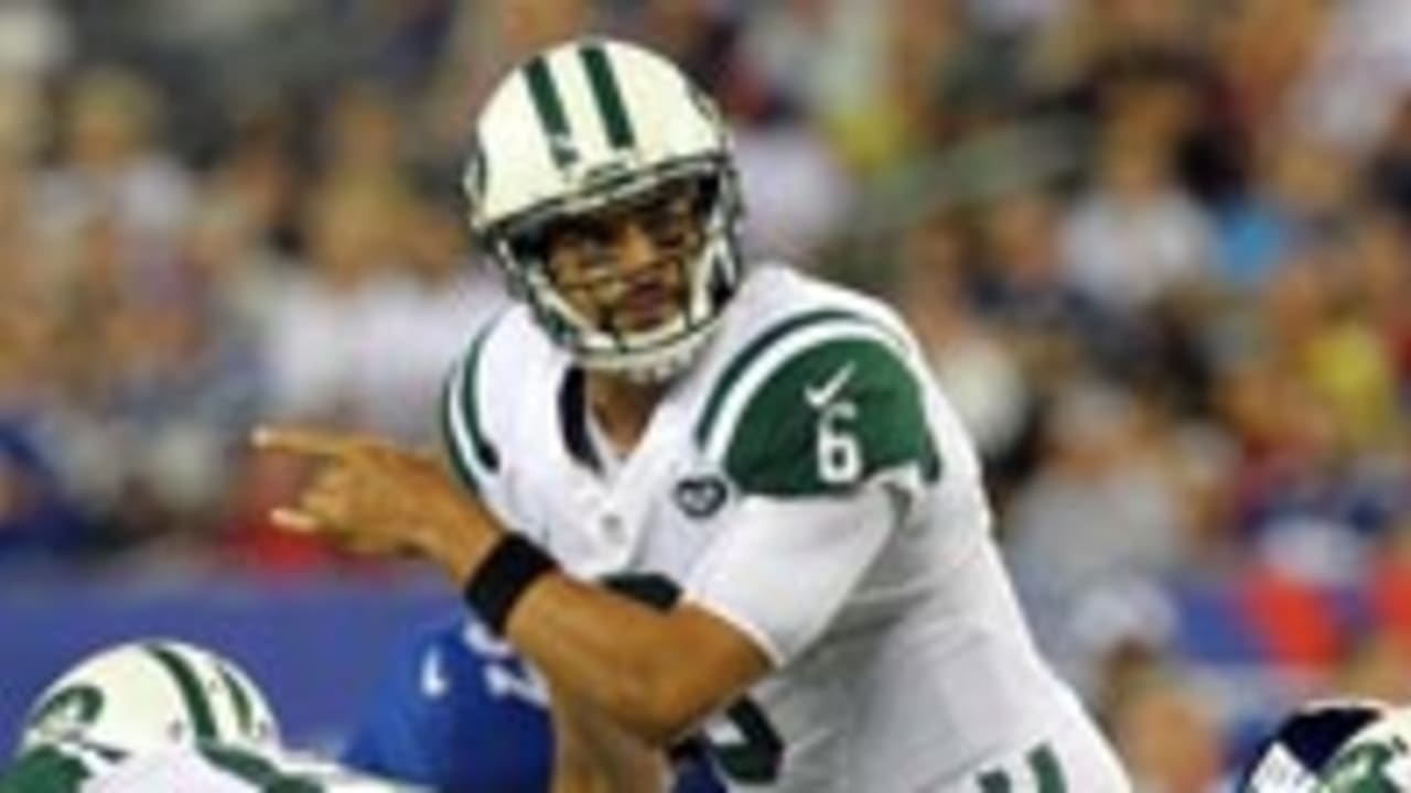 New York Jets Say Mark Sanchez Remains 'Day-To-Day' With Shoulder