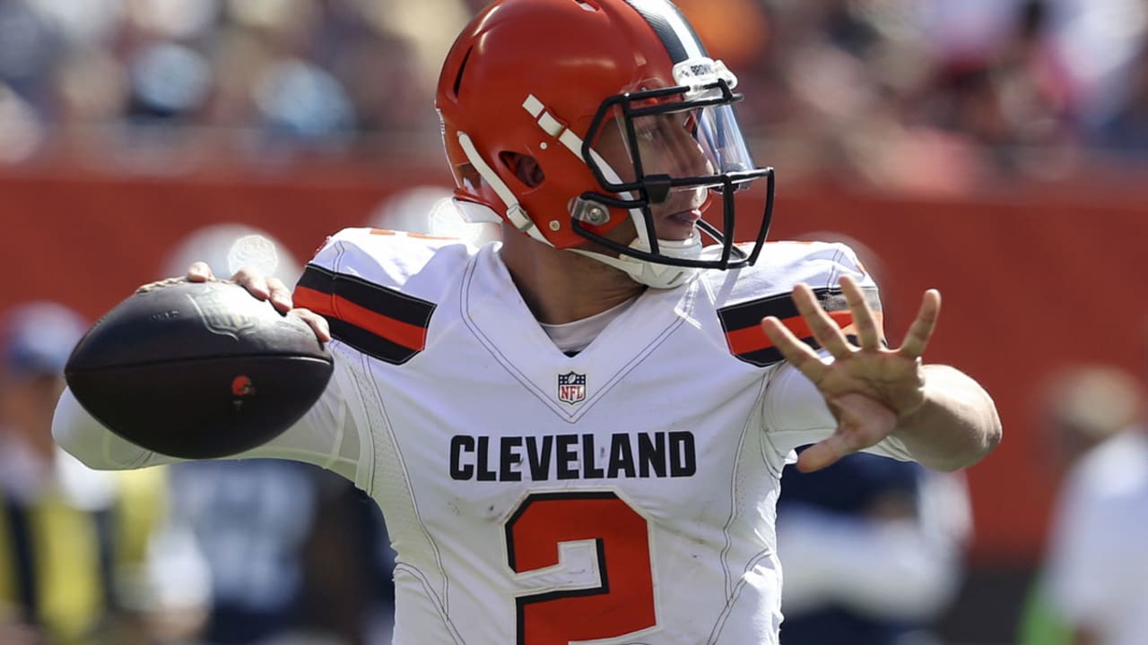 JohnnyManzielSL_152409.jpg