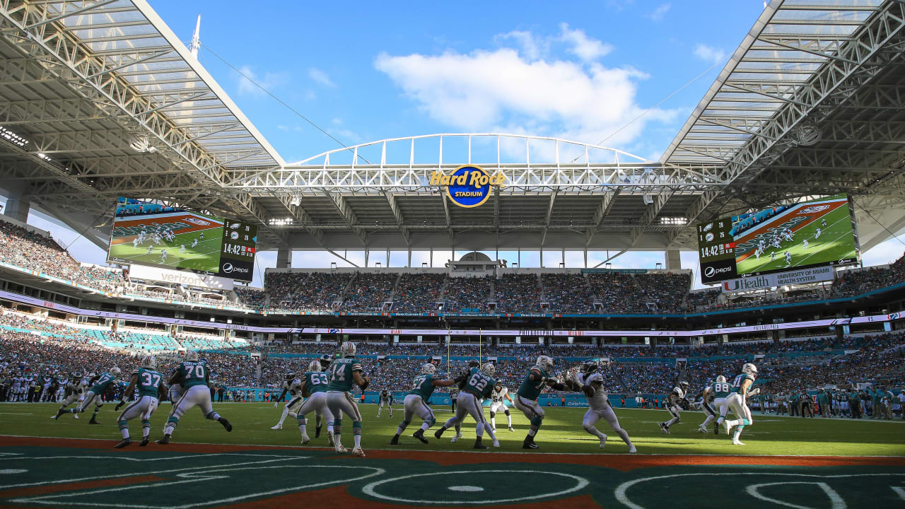 Dolphins to allow up to 13,000 fans at home opener