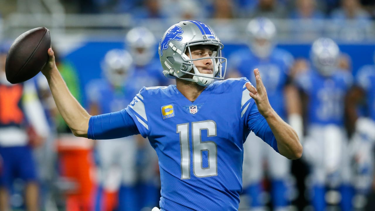 Odds & Trends: Fantasy Quarterback Production Heading Into 2022