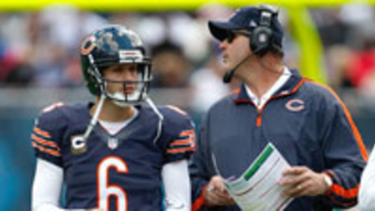 jay-cutler-mike-tice-121004-spot.jpg