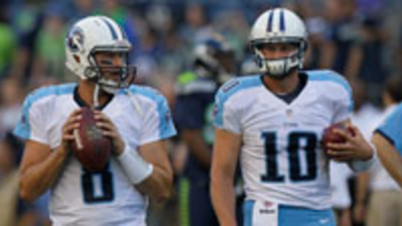 jake-locker-matt-hasselbeck-spot_120811.jpg