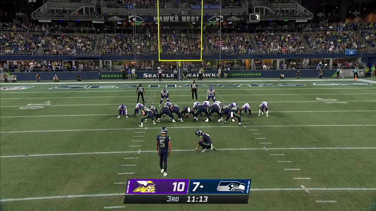 Seattle Seahawks kicker Jason Myers' 35yard field goal ties the game