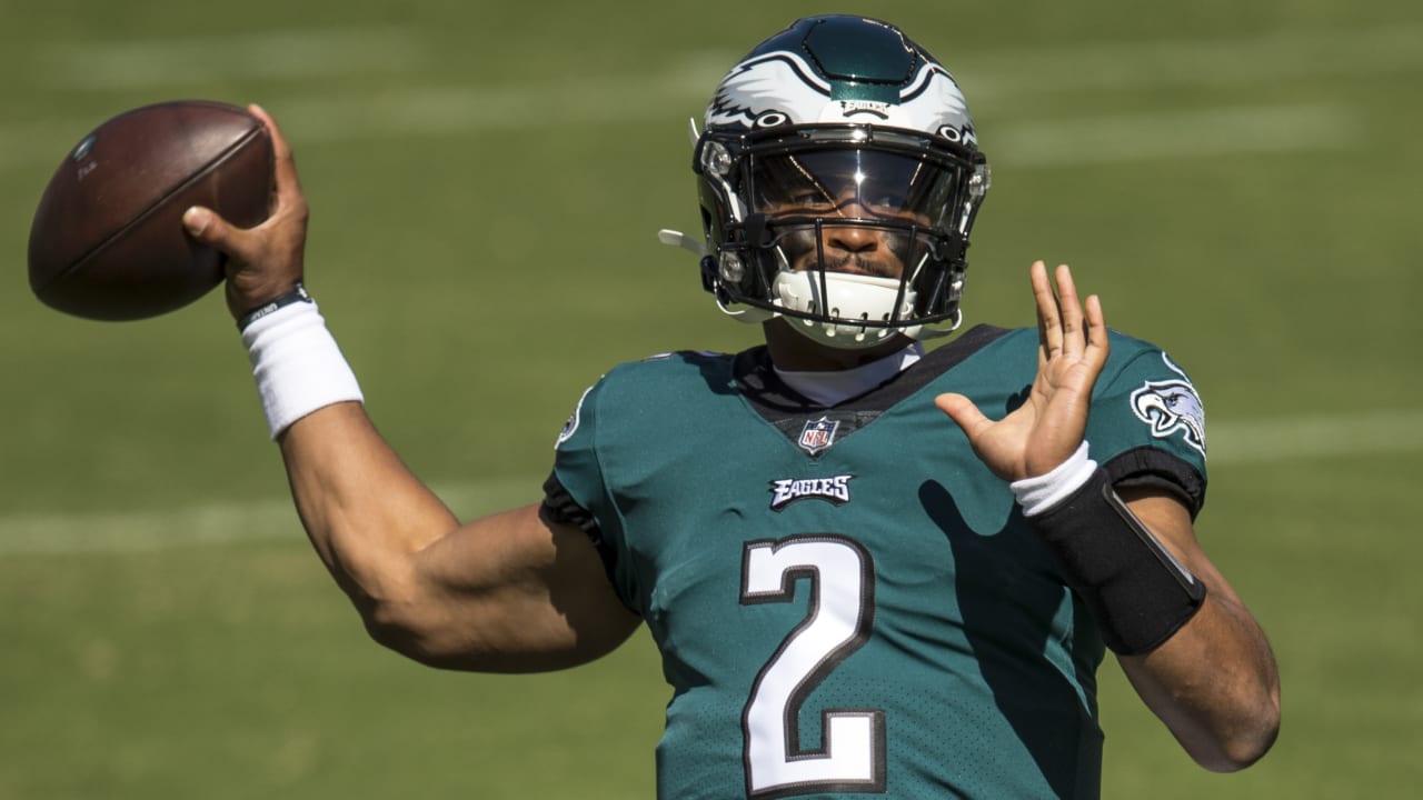 Eagles Forced To Wear Black Due To Nike Taking Too Long To Produce Green  Jerseys – SportsLogos.Net News