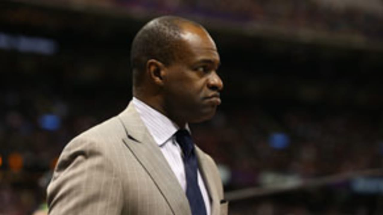 demaurice-smith-090813-300x164.jpg