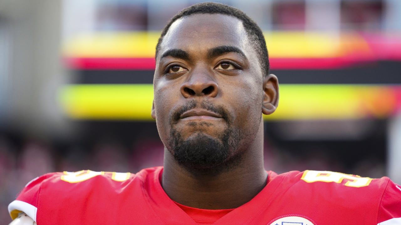 Kansas City Chiefs' Chris Jones talks holdout: 'Can be out there tomorrow'