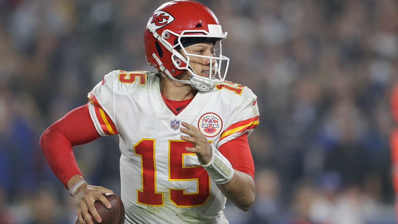 Patrick-Mahomes-181119-Spot2v.jpg
