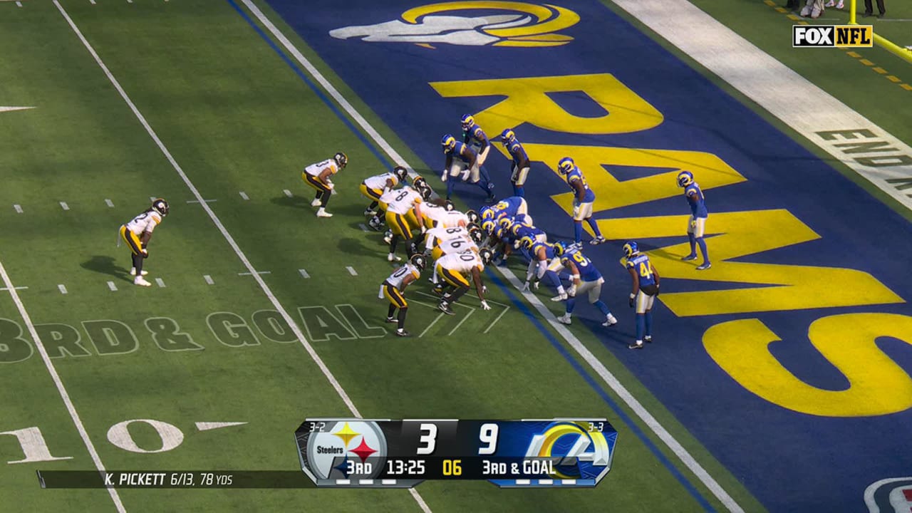 Pittsburgh Steelers quarterback Kenny Pickett's QBsneak TD ties the