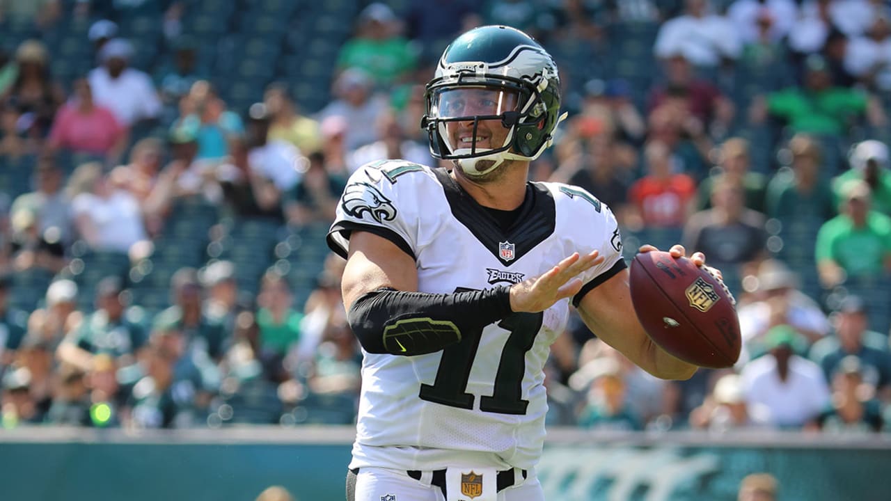tim-tebow-160329-sl