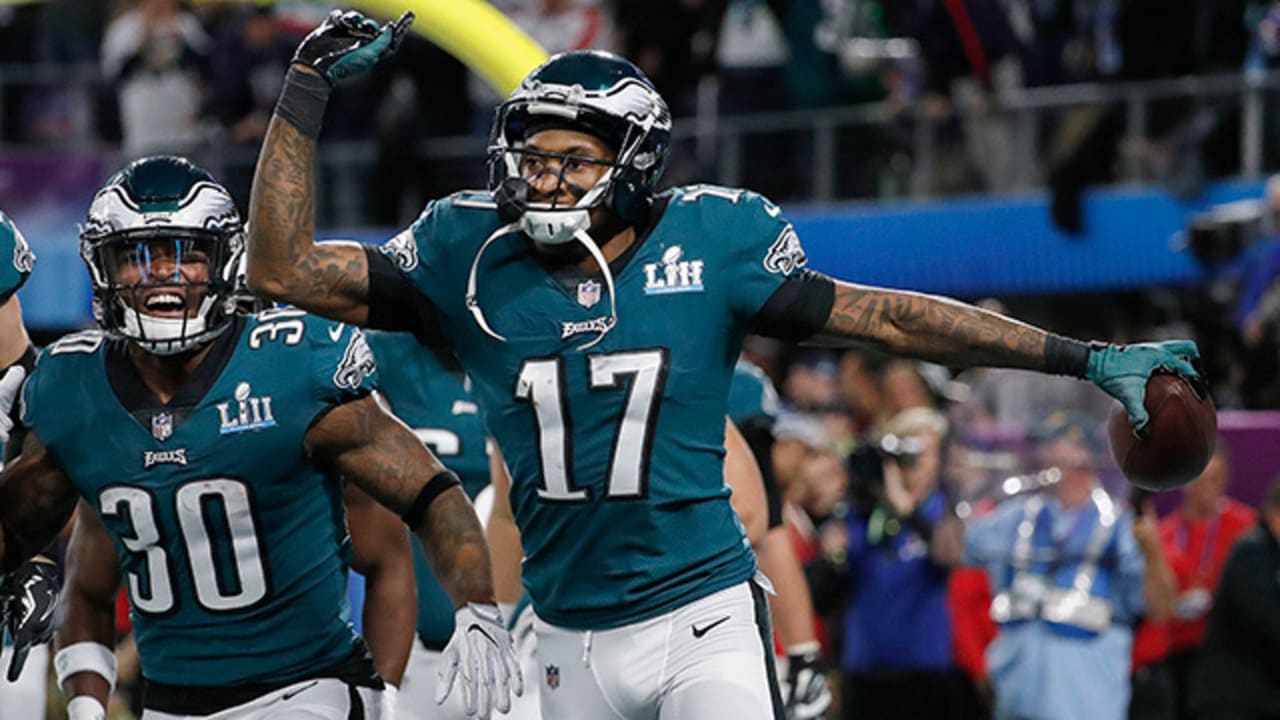 DYNASTY, SHMYNASTY! EAGLES' ALSHON JEFFERY AIN'T IMPRESSED BY PATS