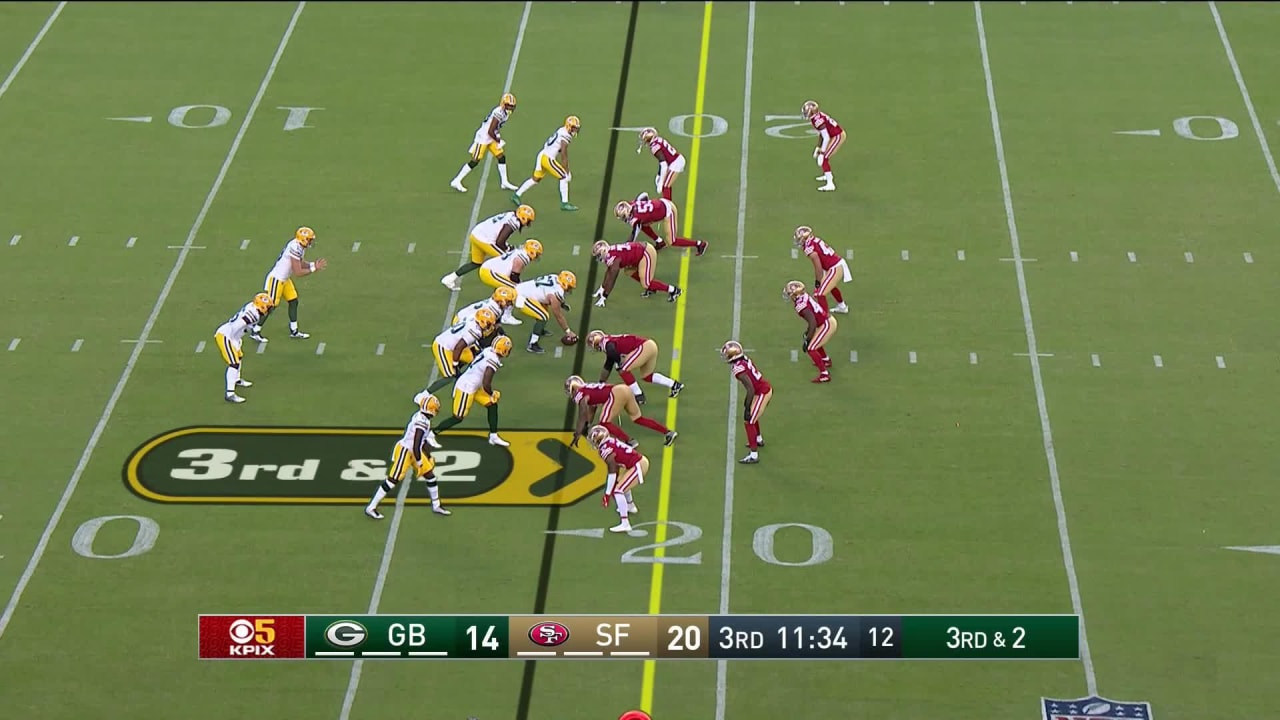 Green Bay Packers quarterback Danny Etling exploits a DL-RB mismatch with a  wheel route lob to Packers running back B.J. Baylor for 68 yards