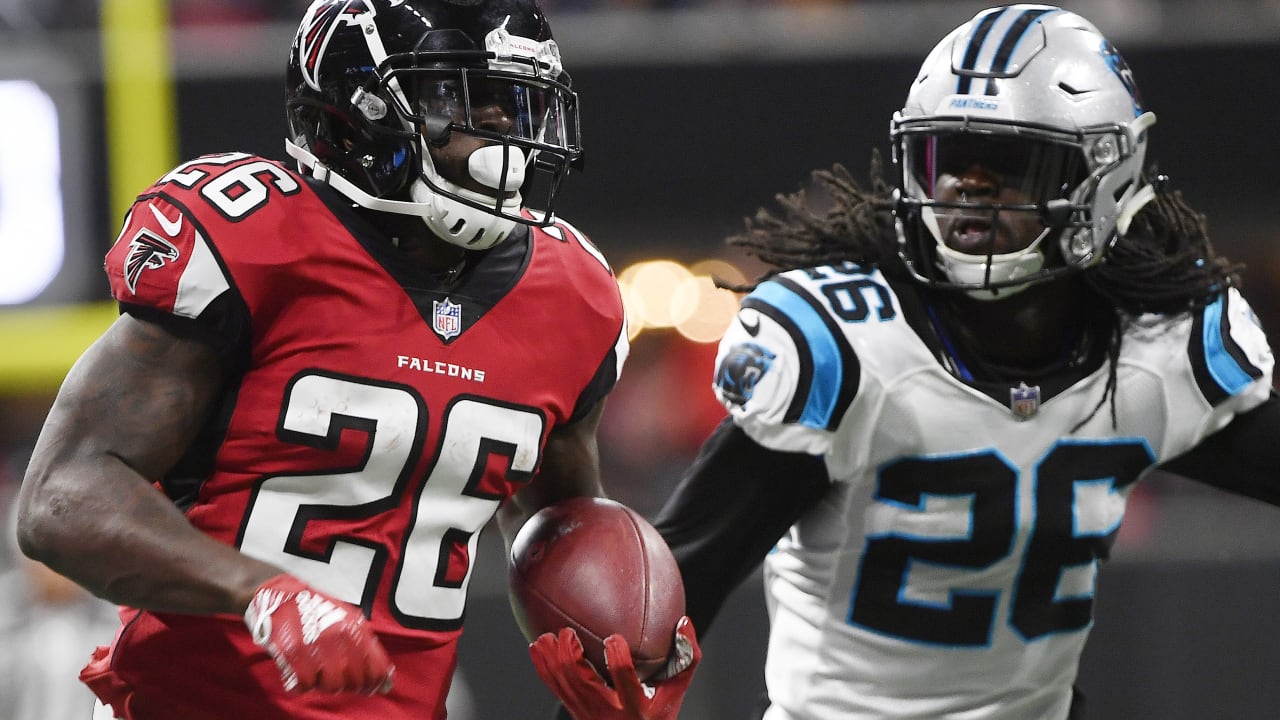 panthers-falcons-180917-SPOT
