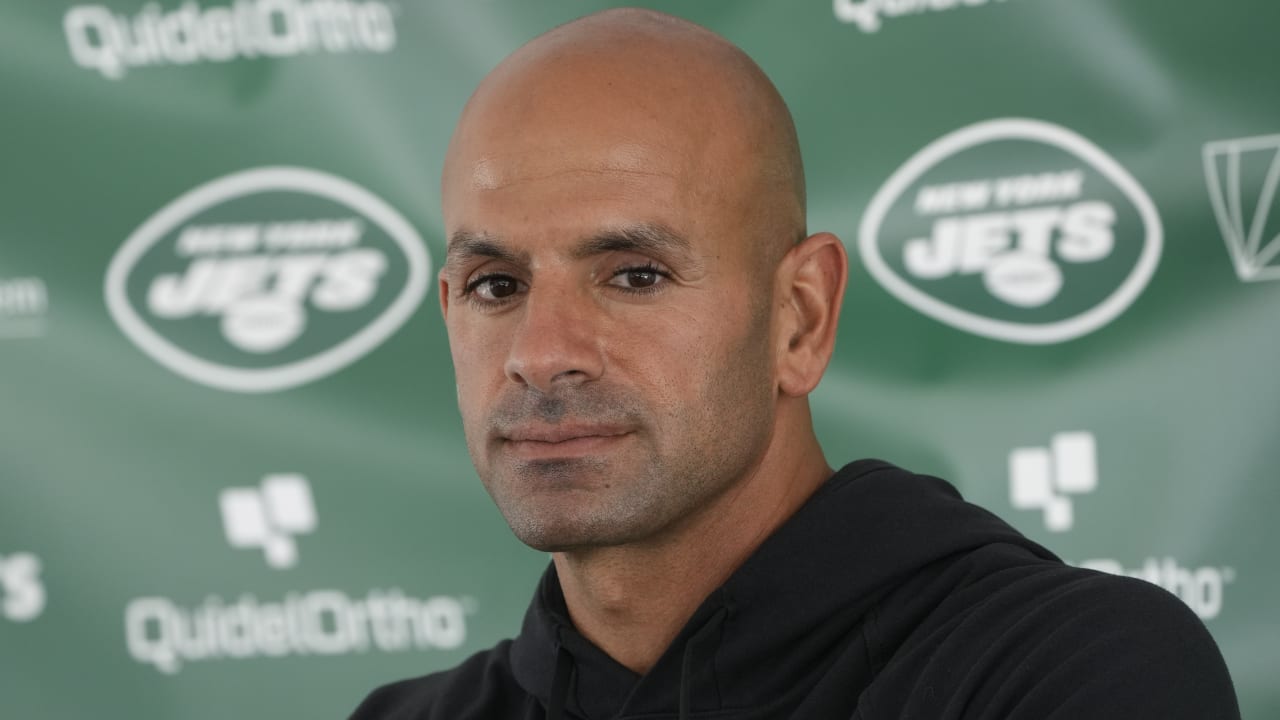 Jets' Robert Saleh is on the hot seat with a pair of NFC East coaches,  according to NFL insider 