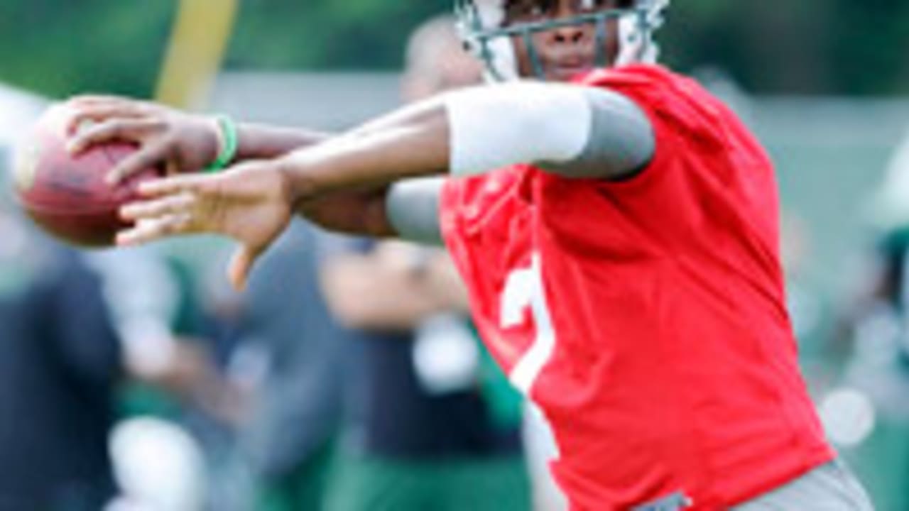 Geno-Smith-sl-130729-2.jpg