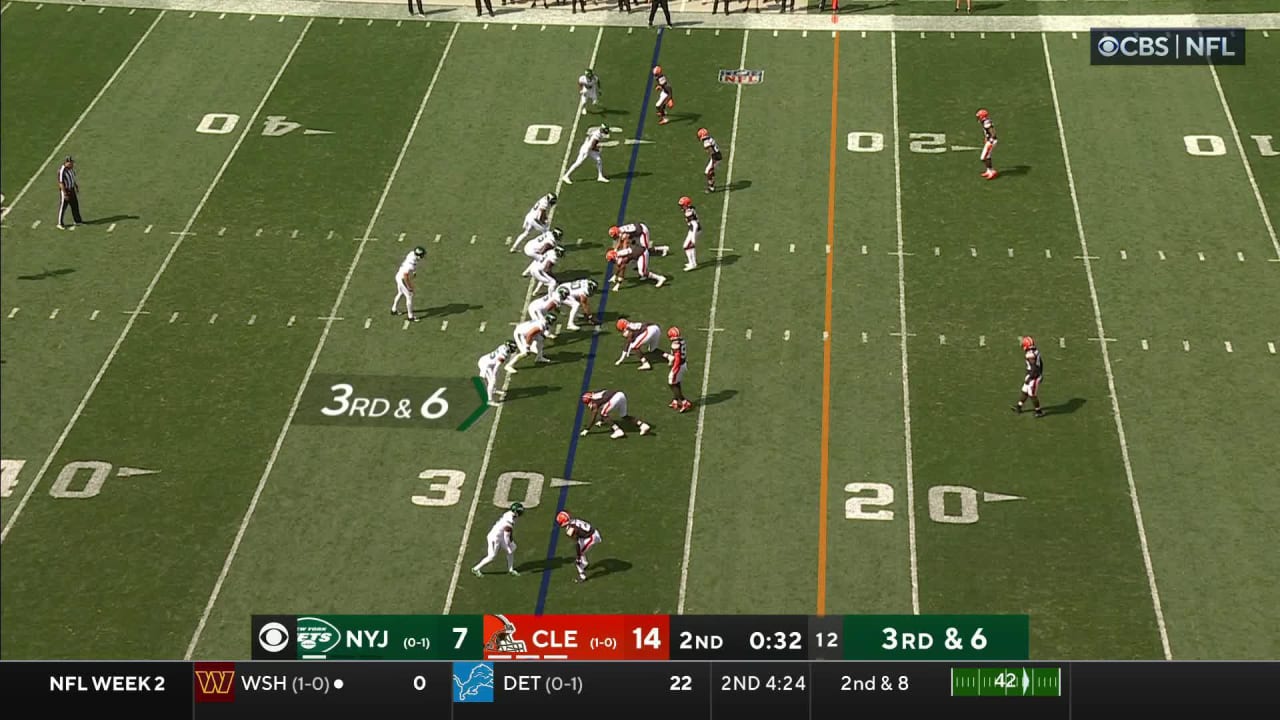 New York Jets wide receiver Garrett Wilson slips past defender for 18 ...