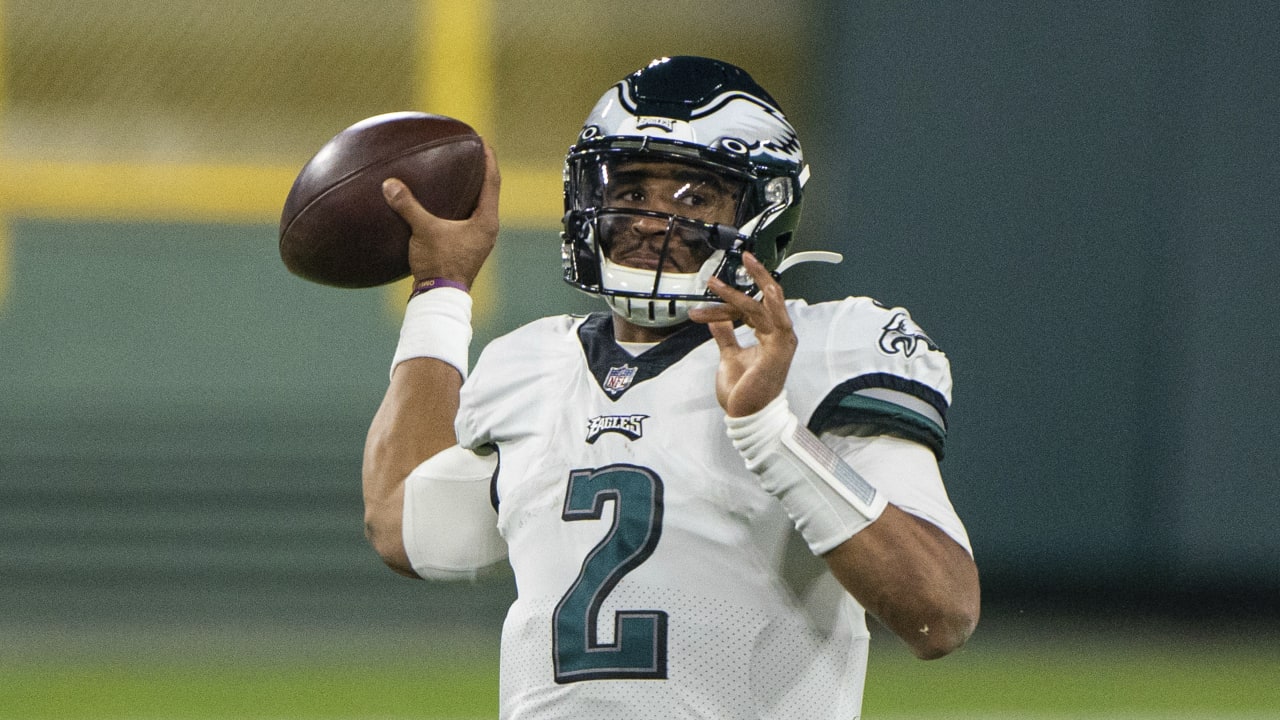 Eagles bench Carson Wentz; rookie Jalen Hurts to start at QB vs. Saints ...