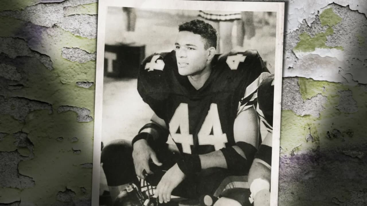 A Football Life': Tony Gonzalez tells story in early football career