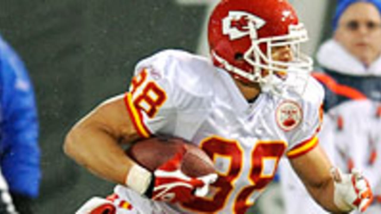 The best, worst, and sleeper KC Chiefs picks for fantasy football