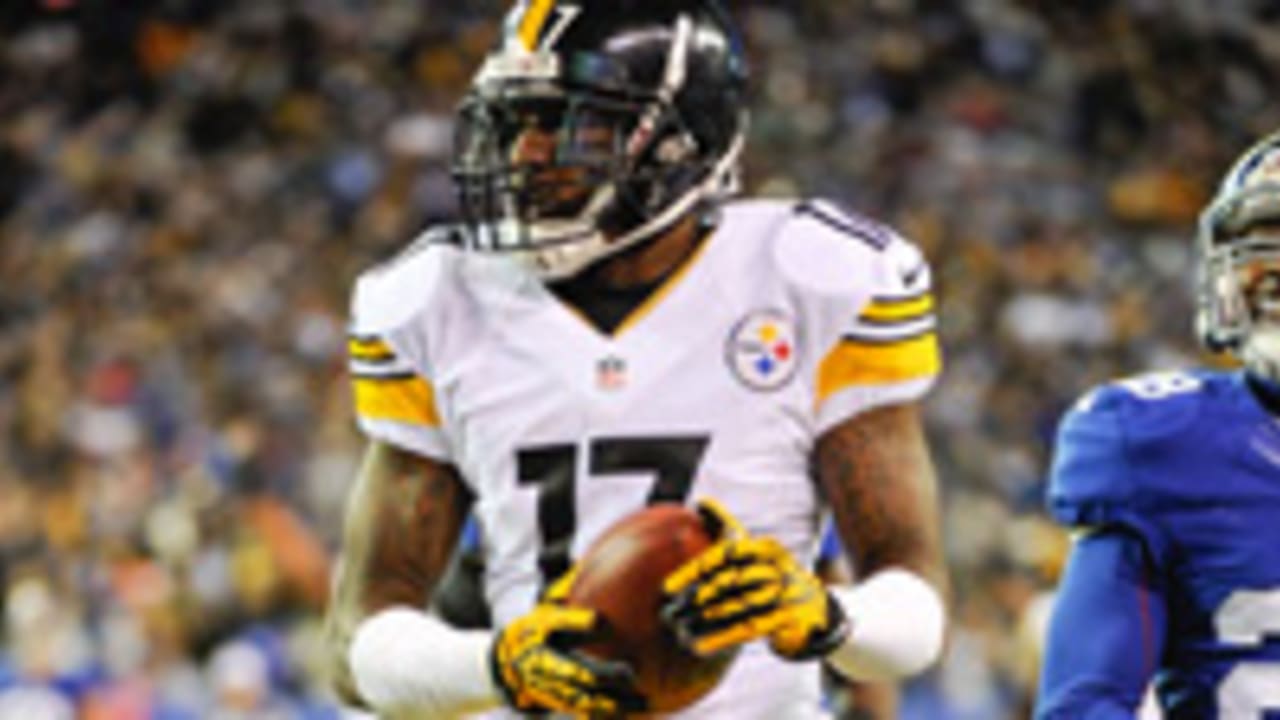 mike-wallace-130226-spot.jpg