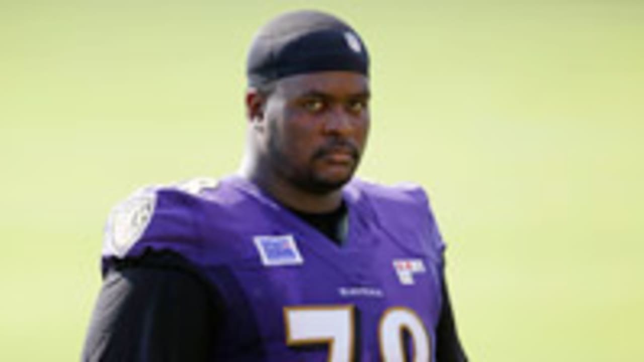 bryant-mckinnie-130726-spot.jpg