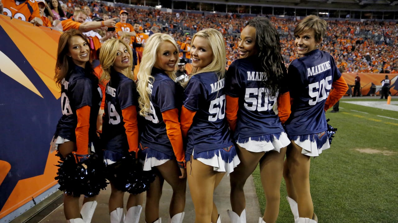 Broncos Cheerleaders On 9/13/14