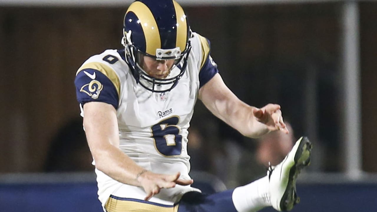 johnny-hekker-160823-spot.jpg