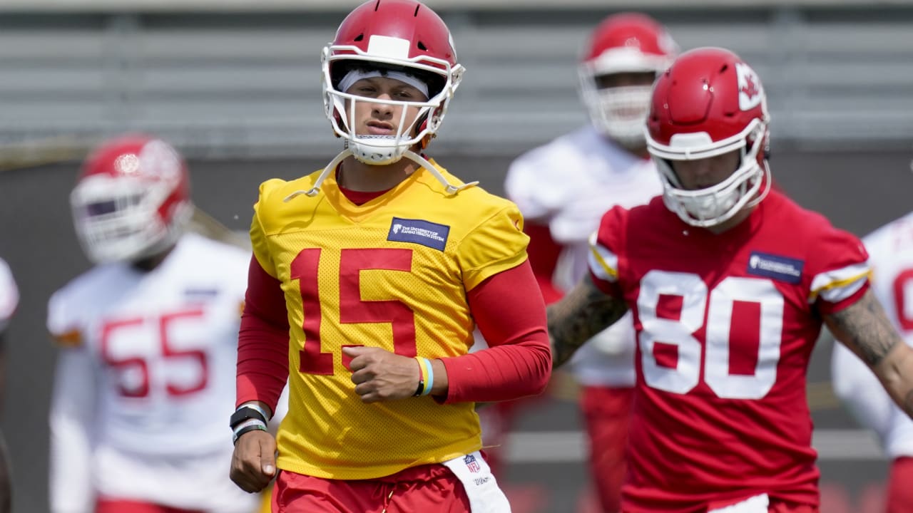 Video of Patrick Mahomes at OTAs emerges after he was spotted in Los  Angeles - Arrowhead Pride
