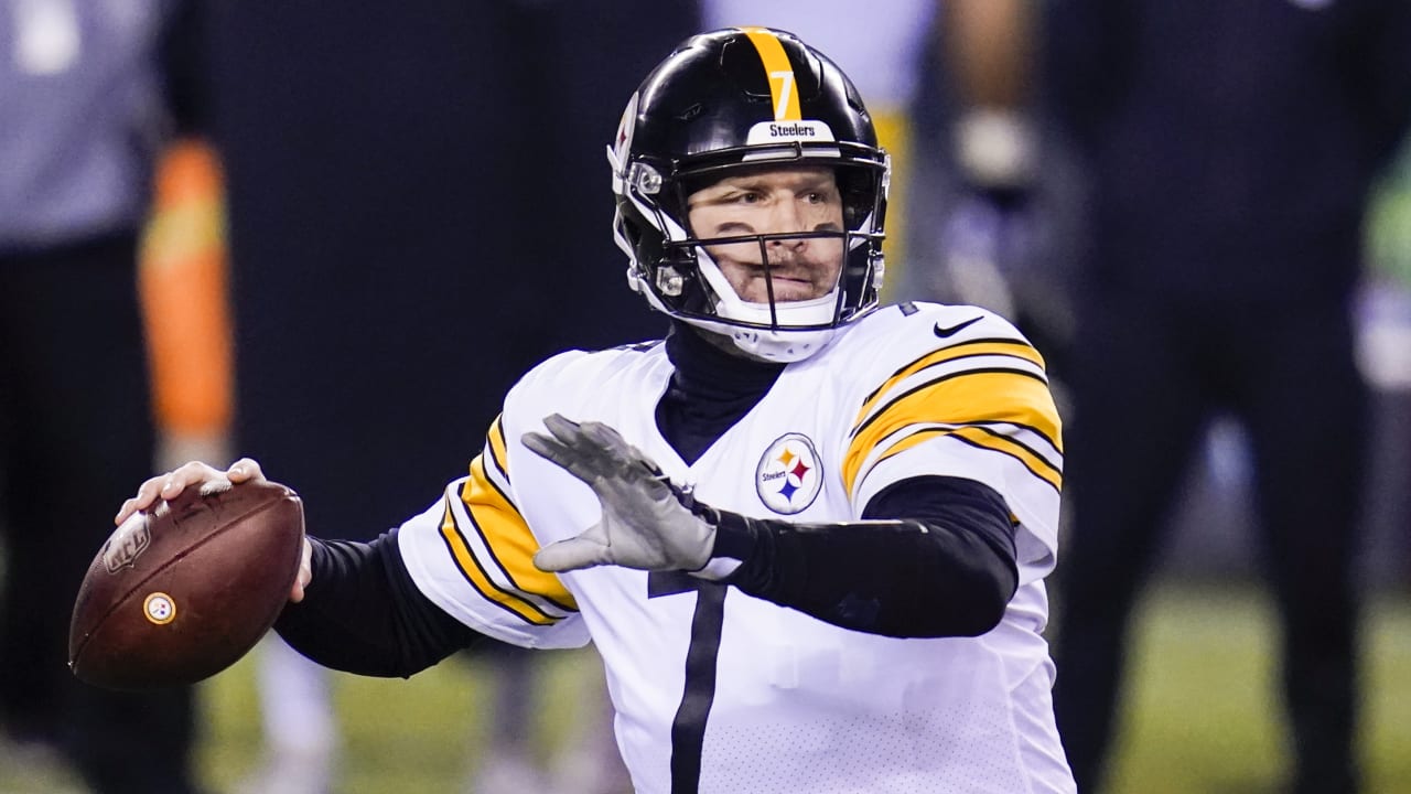 Steelers quarterback Roethlisberger talks Dolphins wide receiver