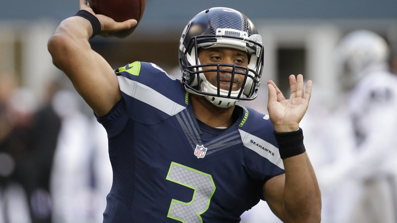 RussellWilsonSL_150909.jpg
