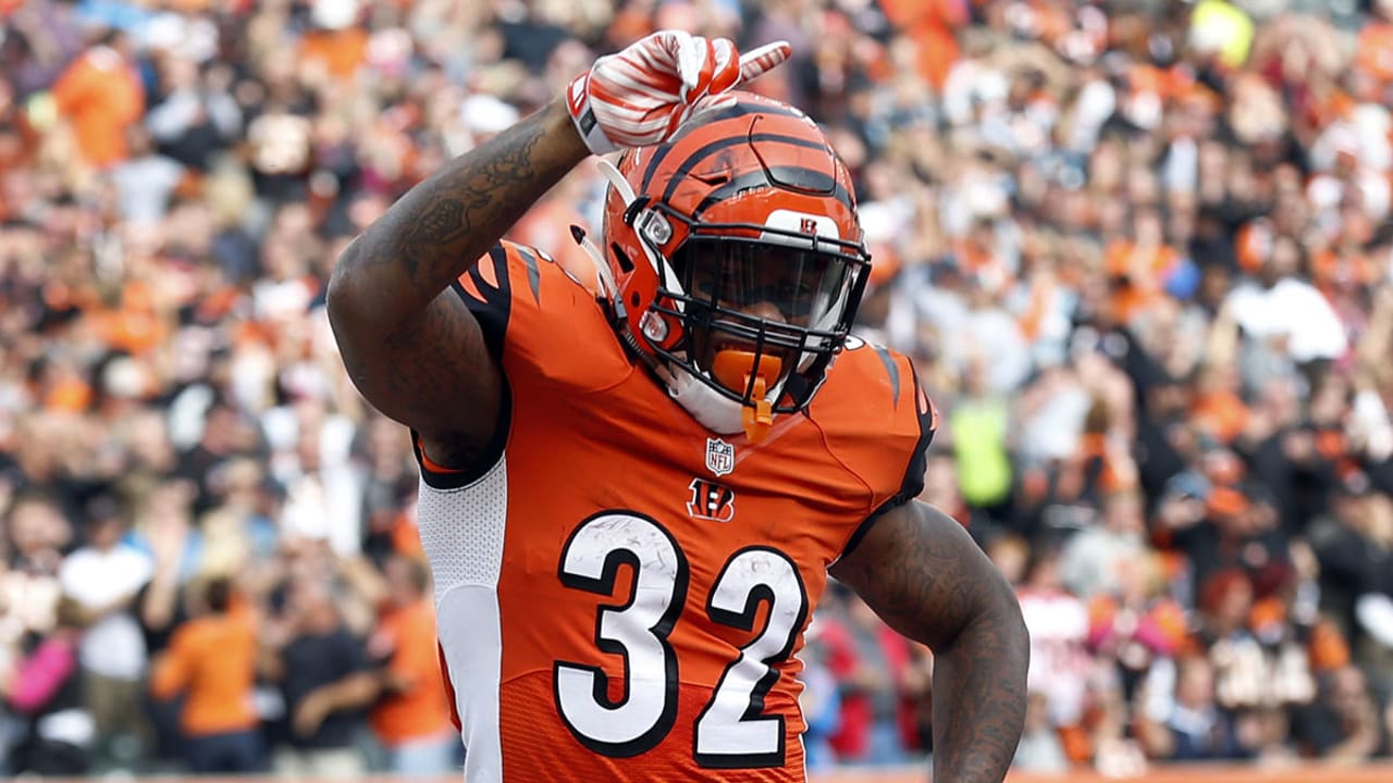 Will Giovani Bernard be the Next RB to Torch Dallas Cowboys