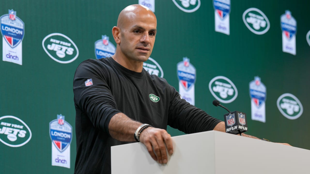 New York Jets coach gives Aaron Rodgers injury and replacement update -  Mirror Online