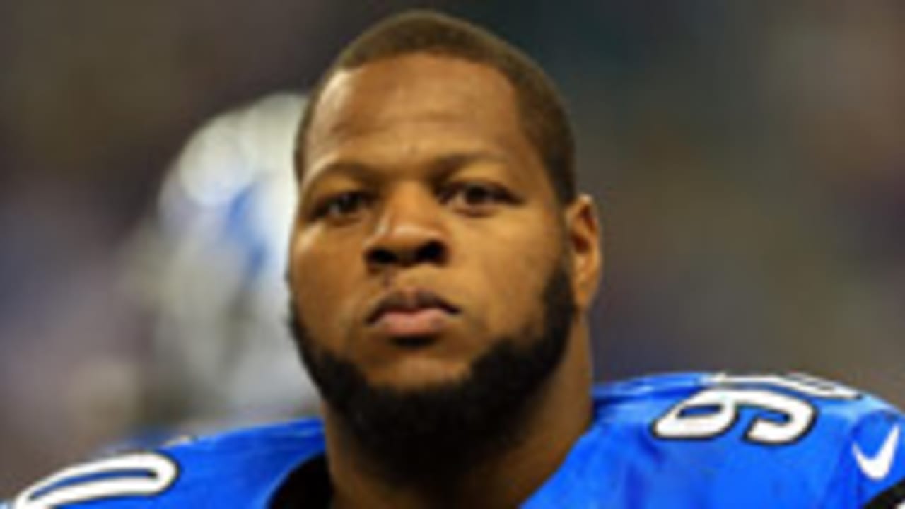 Ndamukong Suh_130815_SL