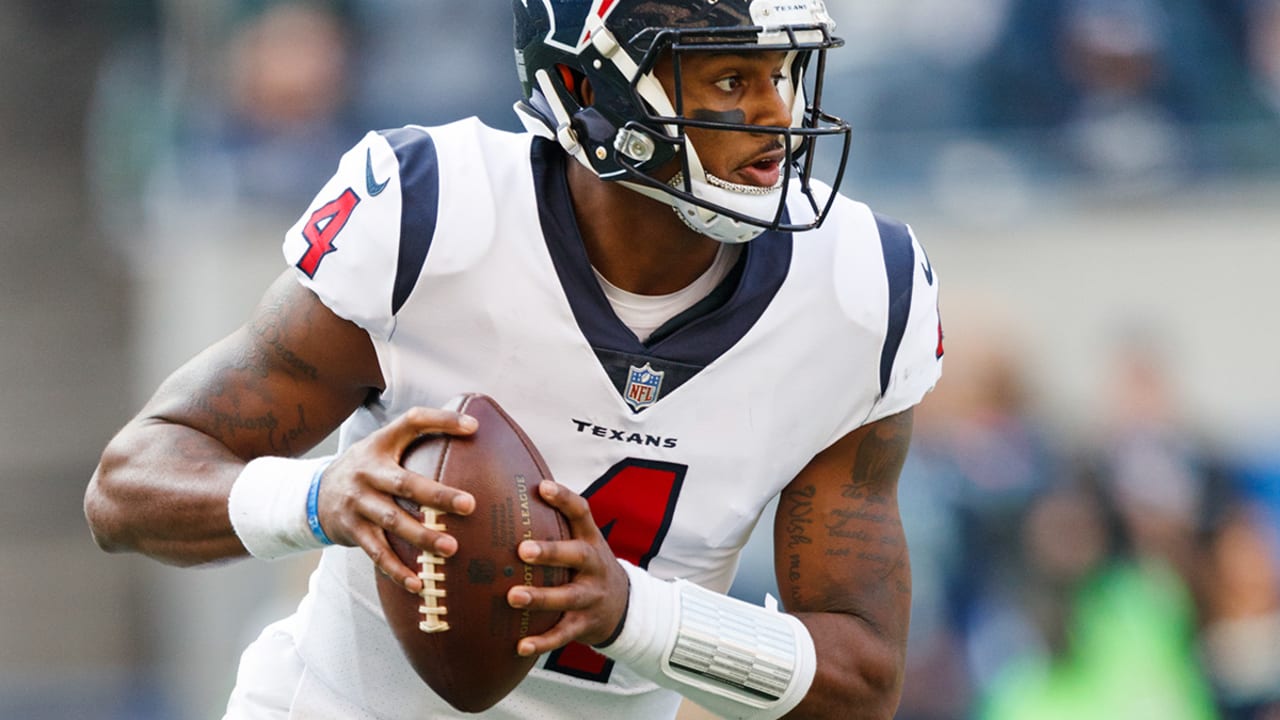 Texans installing new offense for QB Deshaun Watson