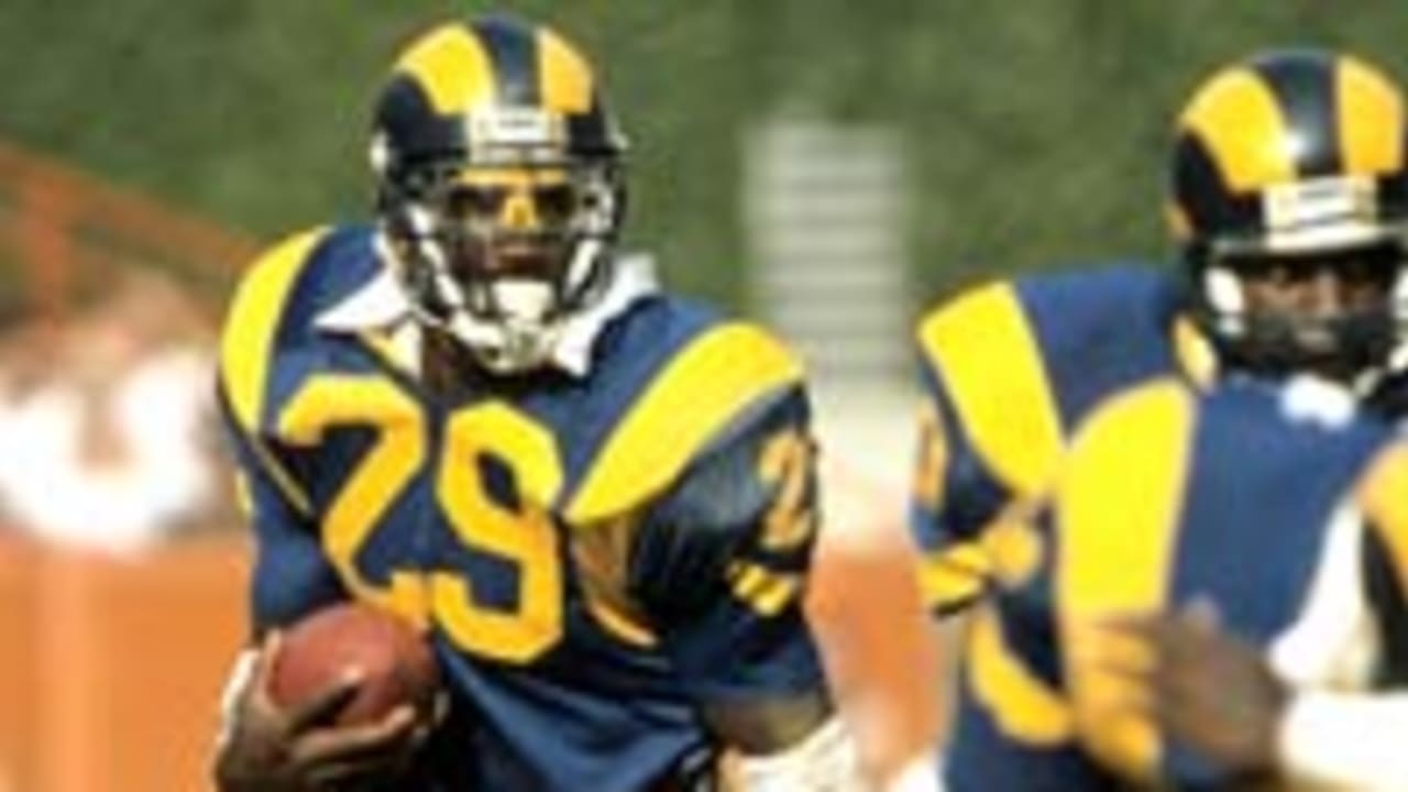 Eric Dickerson wants to keep his NFL rushing record