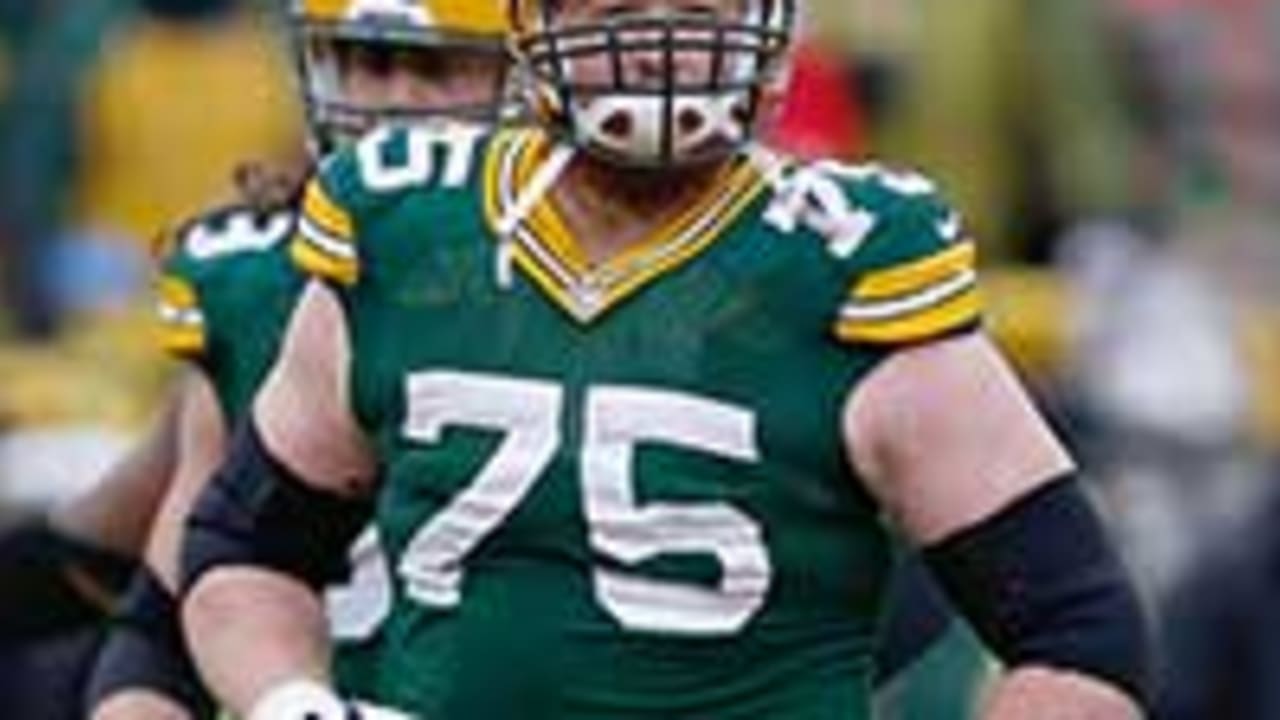 Bryan-Bulaga-31015-sl
