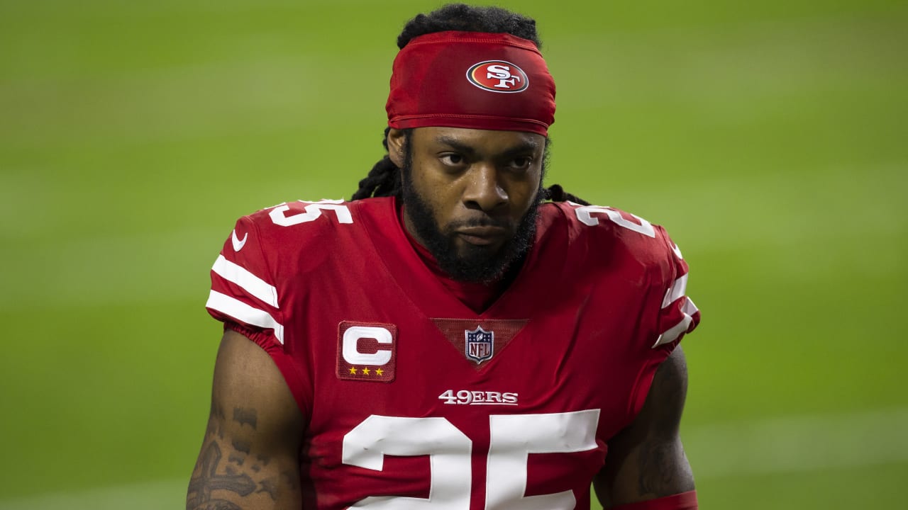 Agente libre CB Richard Sherman acusado de robo con violencia doméstica