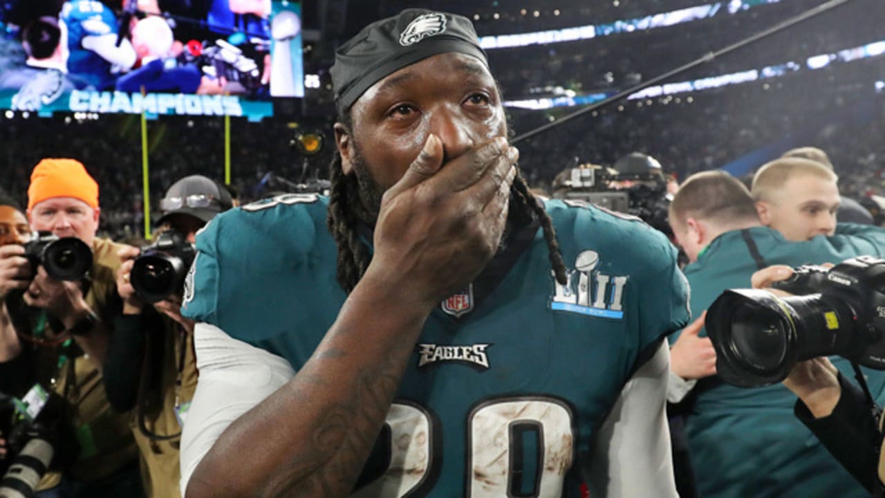 LeGarrette Blount adds Super Bowl ring with Eagles after two with Patriots