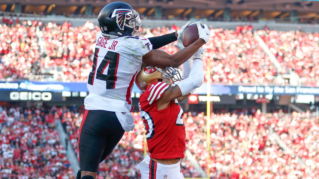 Russell Gage Jr. #14 of the Atlanta Falcons leaps over Marcus