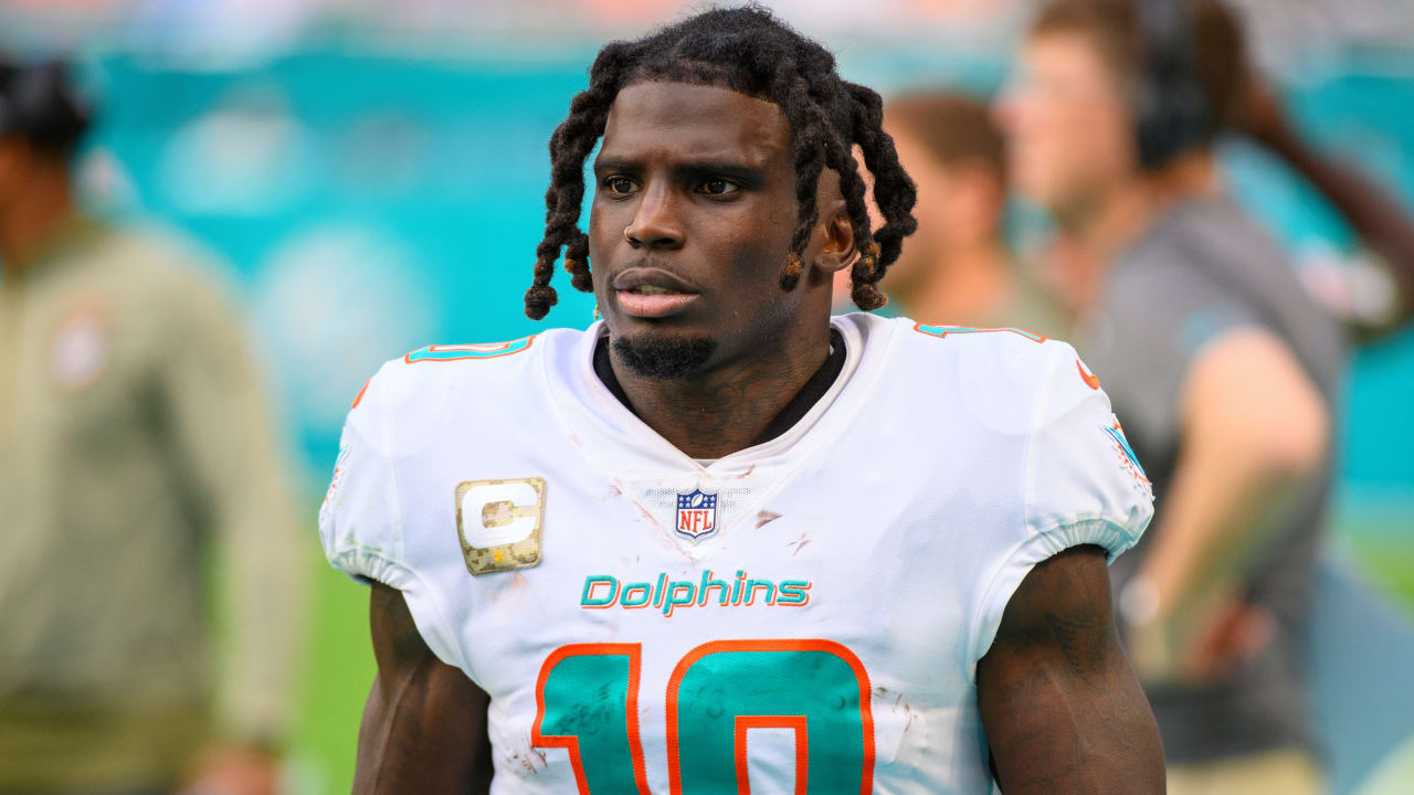 Dolphins WR Tyreek Hill remains under investigation for alleged assault ...