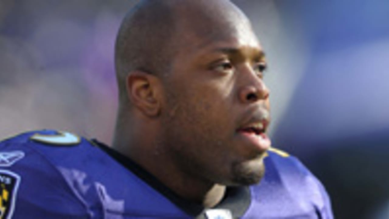 terrell-suggs-121016-SPOT.jpg