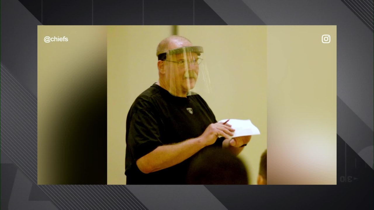 First Look Kansas City Chiefs Head Coach Andy Reid Dons Face Shield At Chiefs Camp