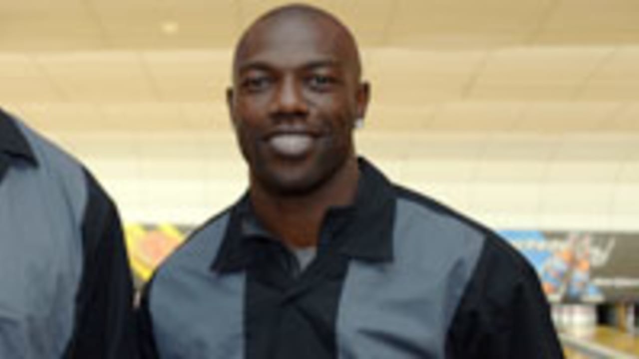 terrell-owens-130505-Spot.jpg