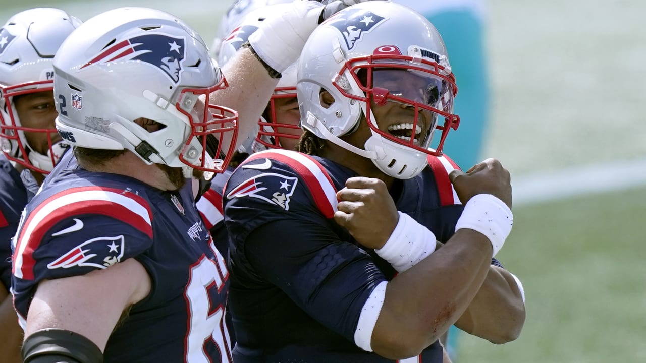 Sounds of silence as Patriots open season at empty Gillette Stadium