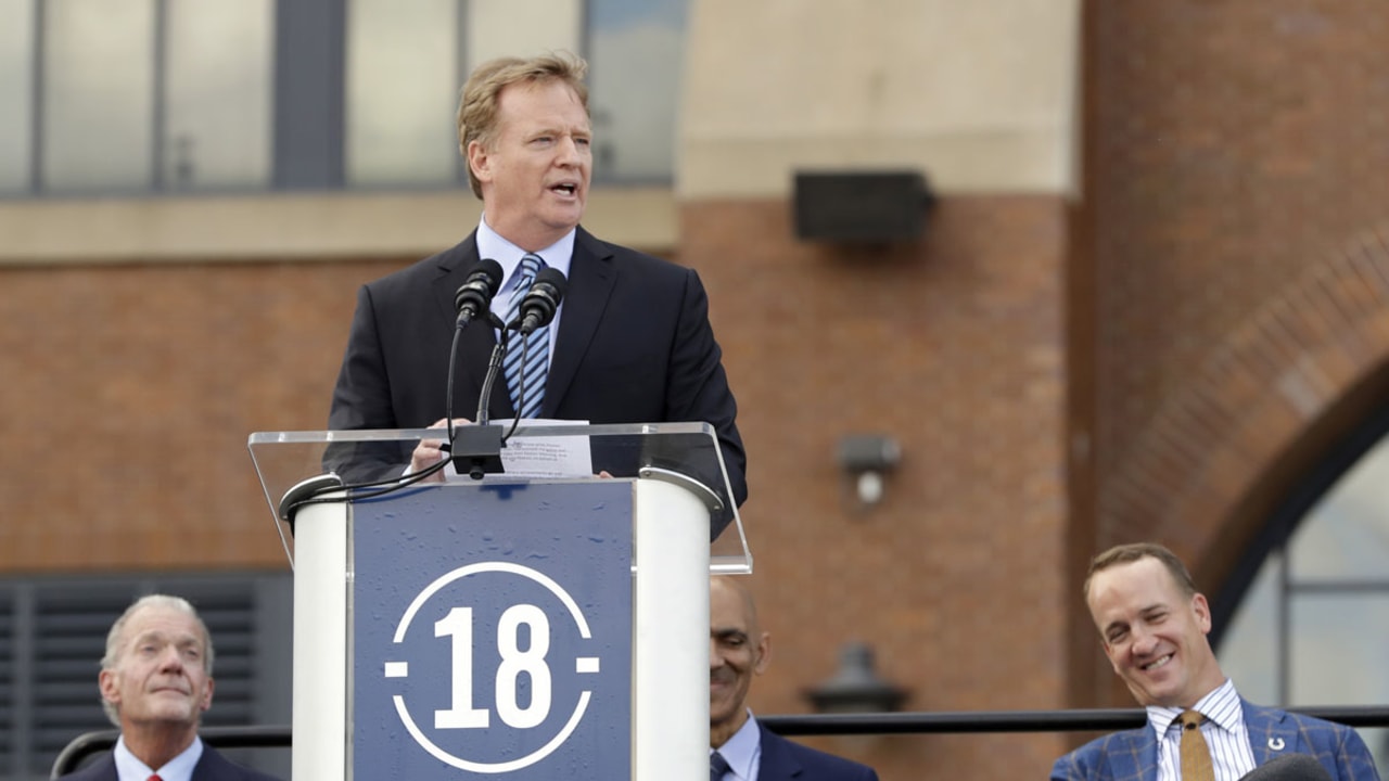 Colts to unveil Peyton Manning statue, retire jersey, induct him in Ring of  Honor this year