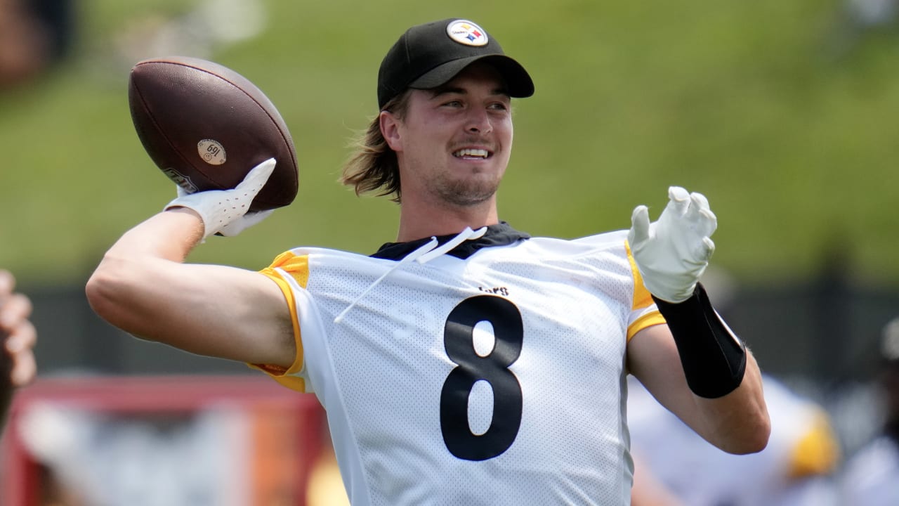 Steelers veteran gives up No. 8 jersey for rookie Kenny Pickett